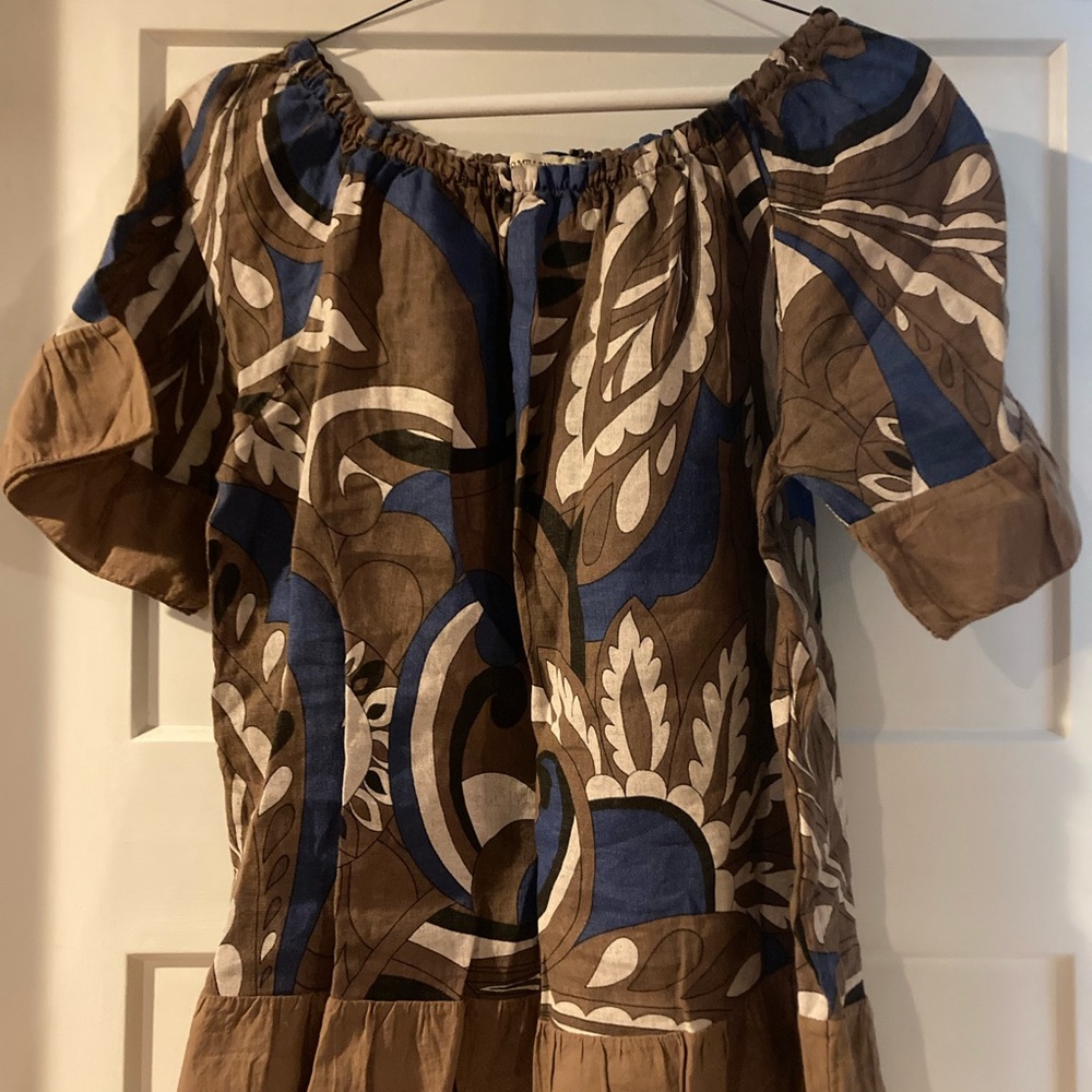 Summer blouse.    Worn once.   Little too big.